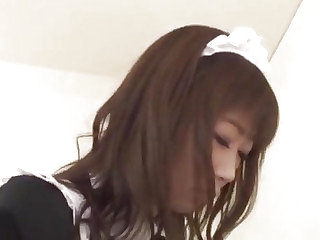 Aiuchi Shiori Japan maid, sucks her simmering master